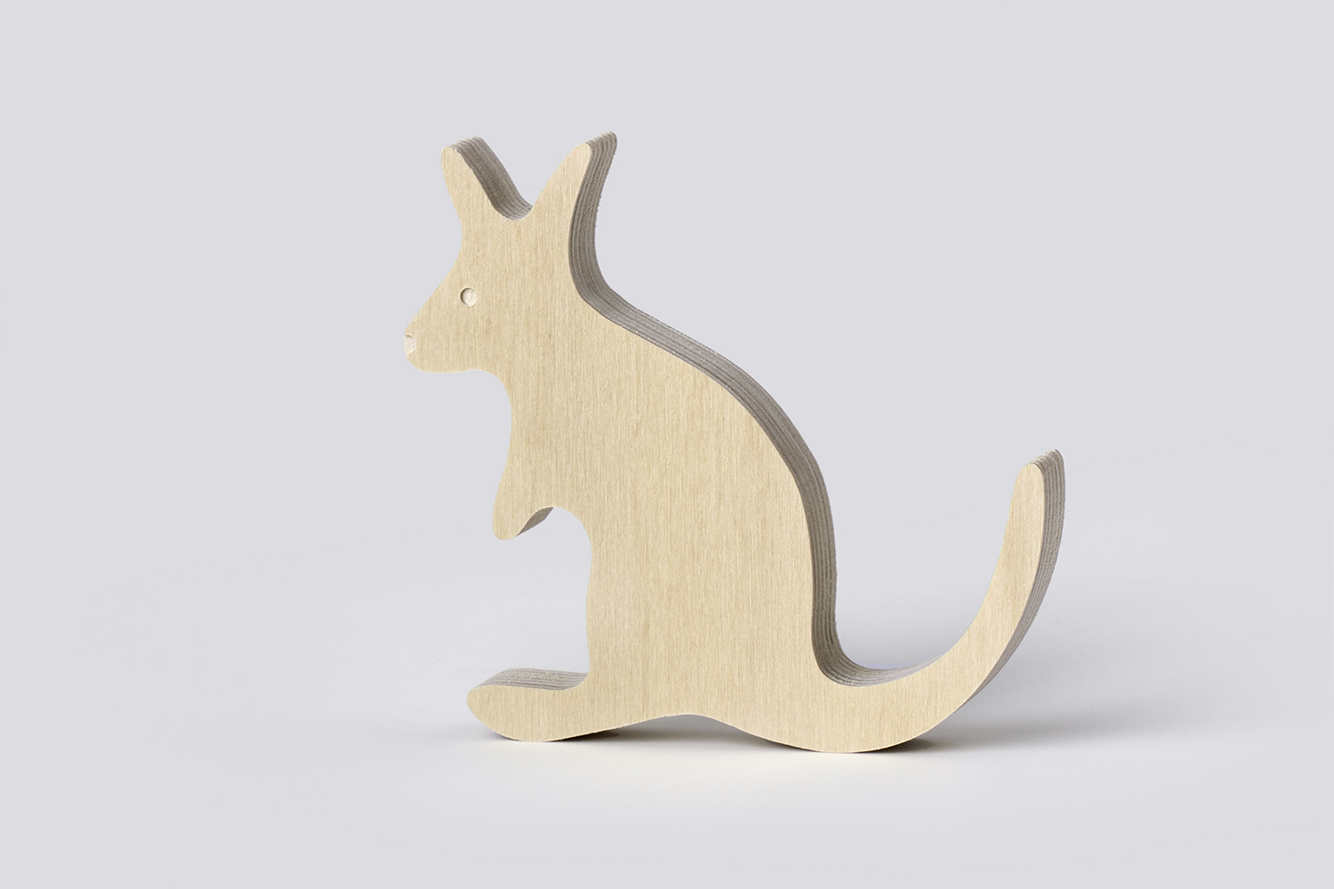 kangaroo-plain-front-lores kangaroo-plain-front-lores